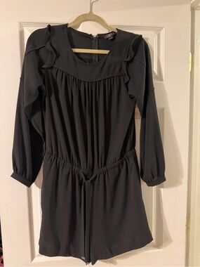 LOFT Petite Black long sleeve romper with tie and Back Zip Closure never worn